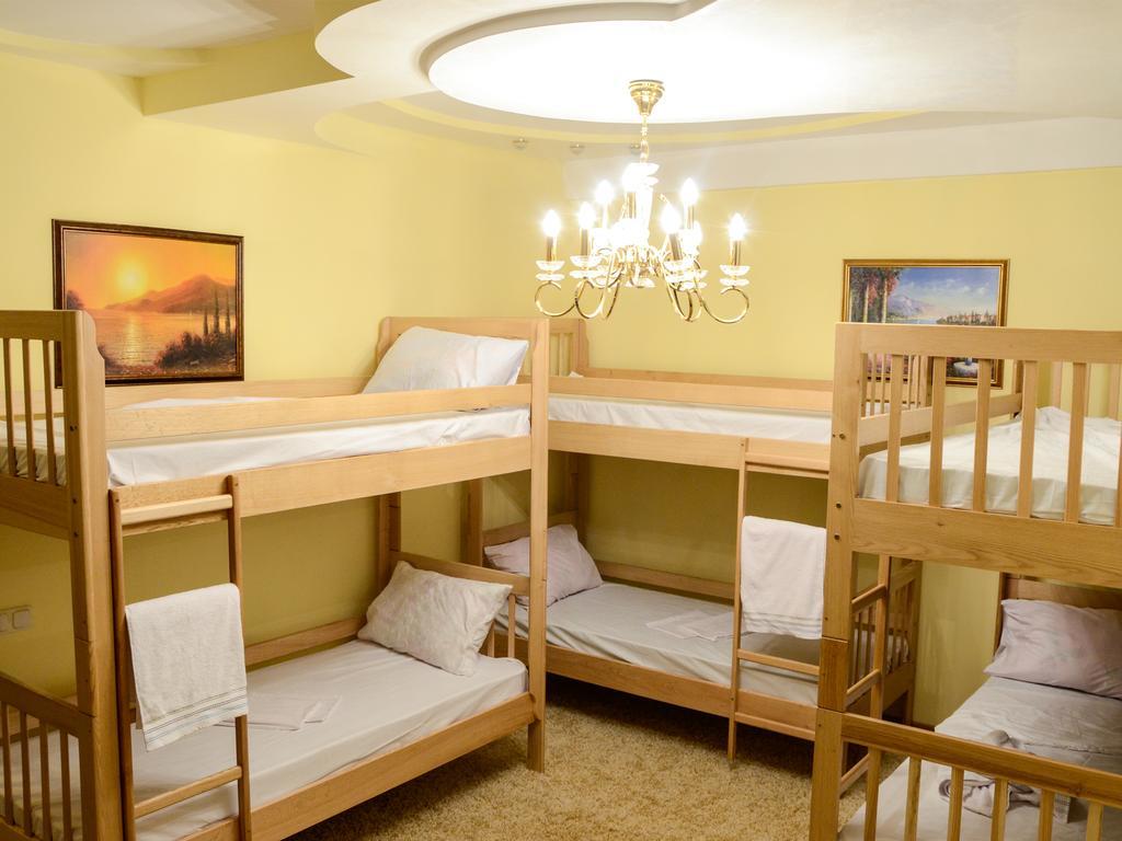 Like Hostel كييف الغرفة الصورة