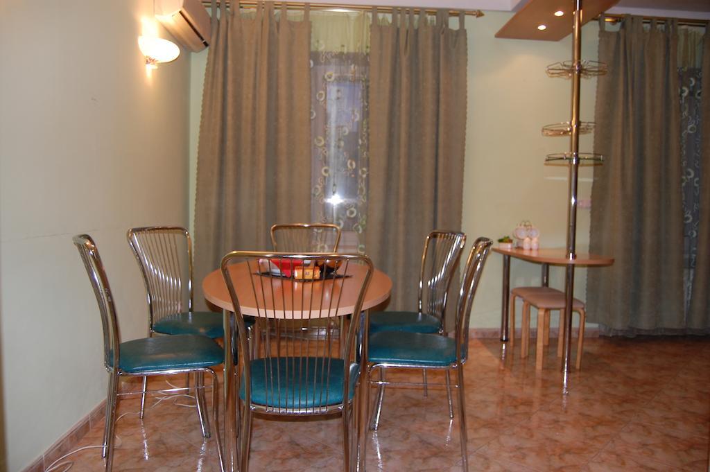Like Hostel كييف المظهر الخارجي الصورة