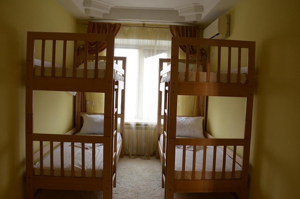 Like Hostel كييف الغرفة الصورة